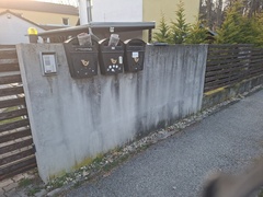 Előtte
